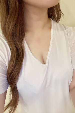 朝比奈 しずくさんの写真
